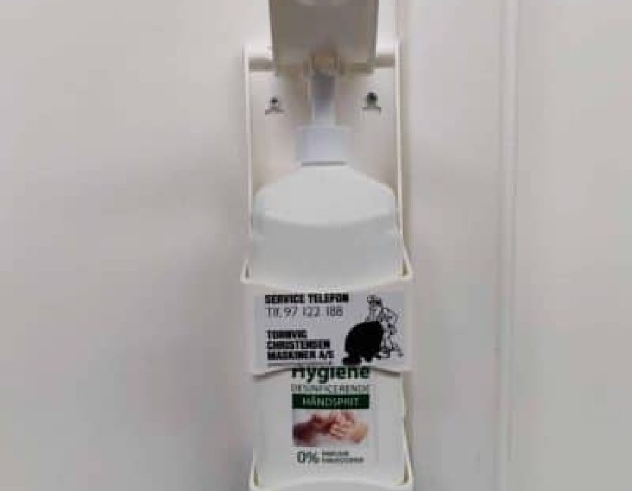 Saebe-og-Spritdispenser-m.-pumpe-r8gl5vbyatw9mo1988c42axbzwnq91gps14o4cuuu8